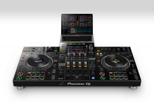 controladora XDJ-XZ de Pioneer DJ